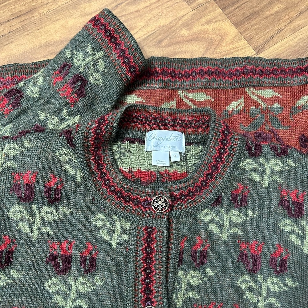 Vintage Cherry Lewis Women's M Wool Blend Floral Nordic Patter Cardigan Sweater - Picture 8 of 13